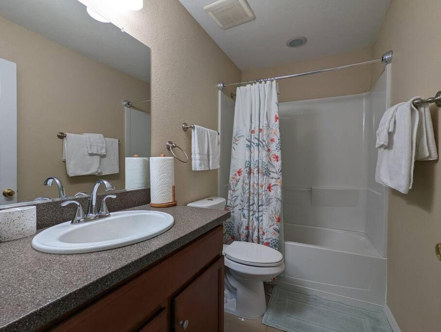 3Bed & 2Bath Property Couple Minutes From Siesta Key Beach & Downtown Sarasota Dış mekan fotoğraf