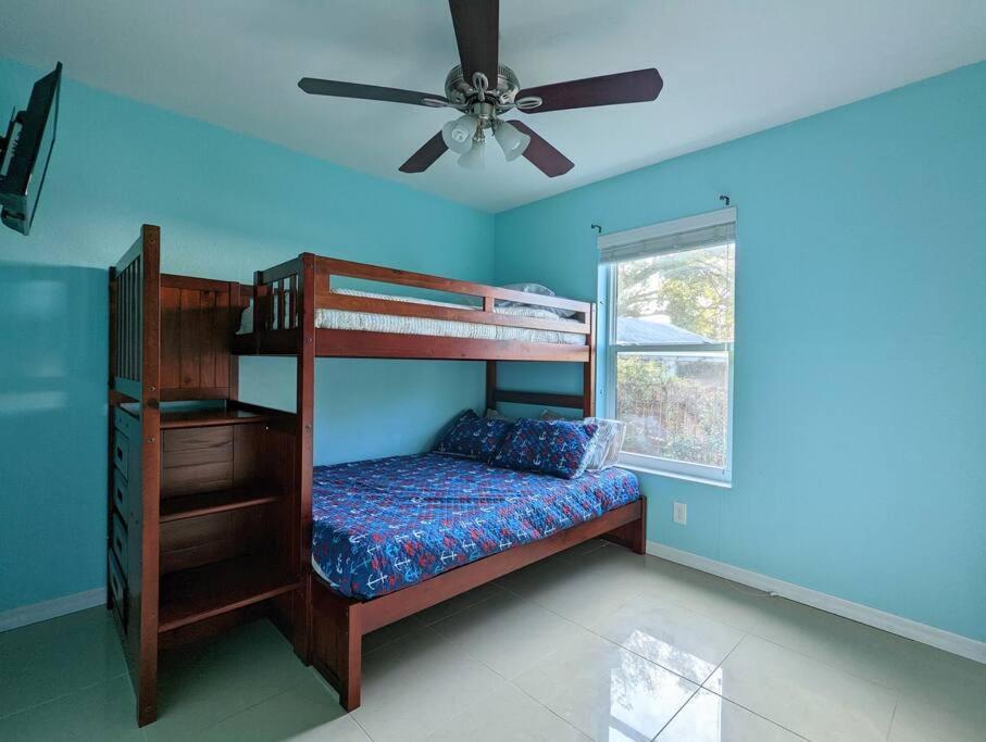 3Bed & 2Bath Property Couple Minutes From Siesta Key Beach & Downtown Sarasota Dış mekan fotoğraf
